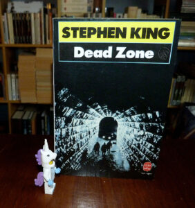 Couverture Dead Zone Stephen King Le Livre de Poche