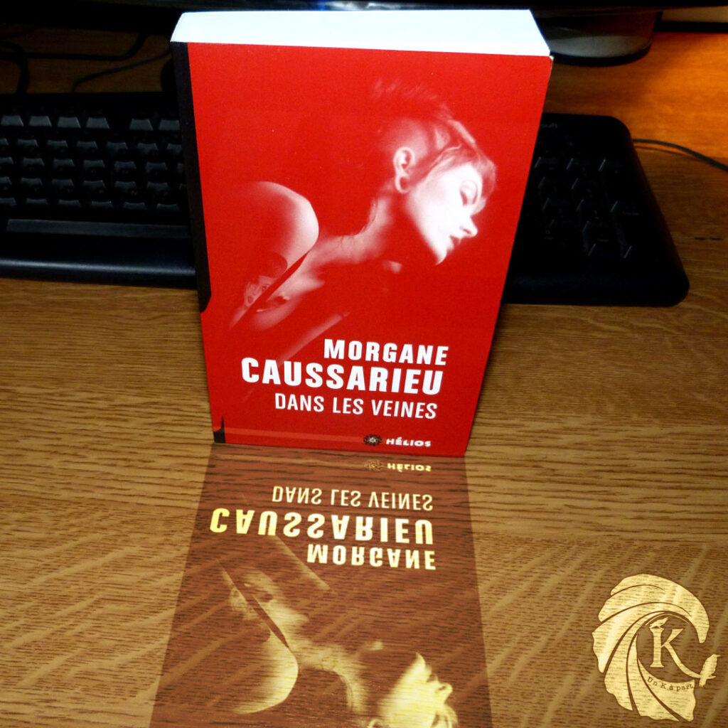 Couverture Dans les veines Morgane Caussarieu Mnemos Helios