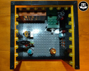 MOC Batcave Lego salle des trophées vue aérienne