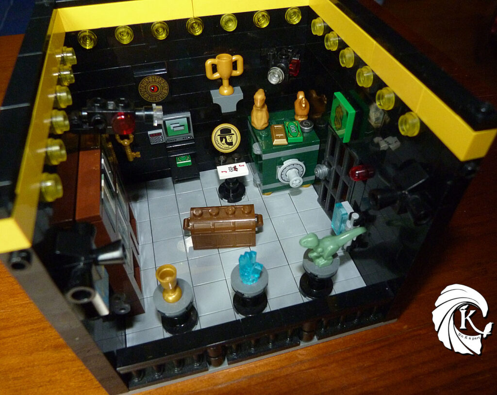 Salle des trophées trésor MOC Lego Batcave