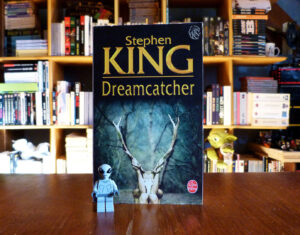 Couverture roman Dreamcatcher Stephen King Le Livre de Poche