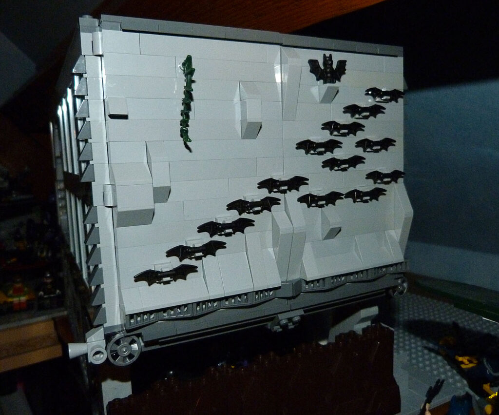 Batcave Lego MOC porte garage