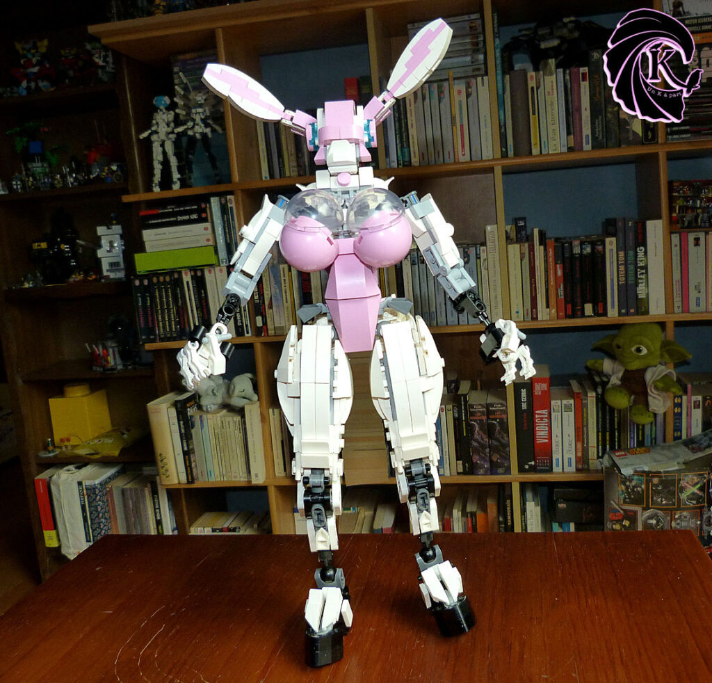 Bunny girl mecha Lego
