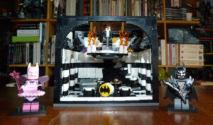 MOC Lego Batcave salle musique