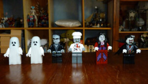 Lego Monster Fighters fantôme Frankenstein zombie vampire Dracula