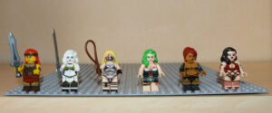 Figurines Lego BD manga Do-S Yueji Mingke Lady Death Red Sonja Vampirella