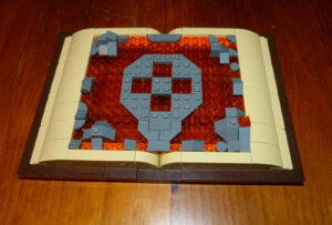 Livre ouvert grimoire Lego