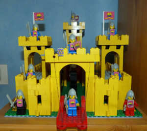 Lego château jaune 6075