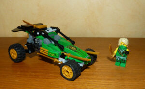 Le buggy de la jungle Lloyd Lego Ninjago 71700