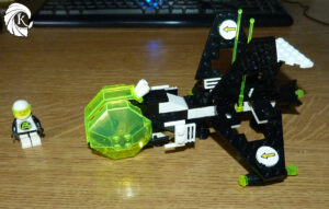 Lego Blacktron Allied Avenger 6887