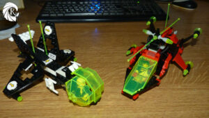 Lego Espace vintage vaisseaux M-Tron Blacktron