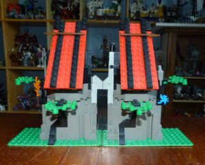 Atelier magique de Majisto Lego System 6048 extérieur